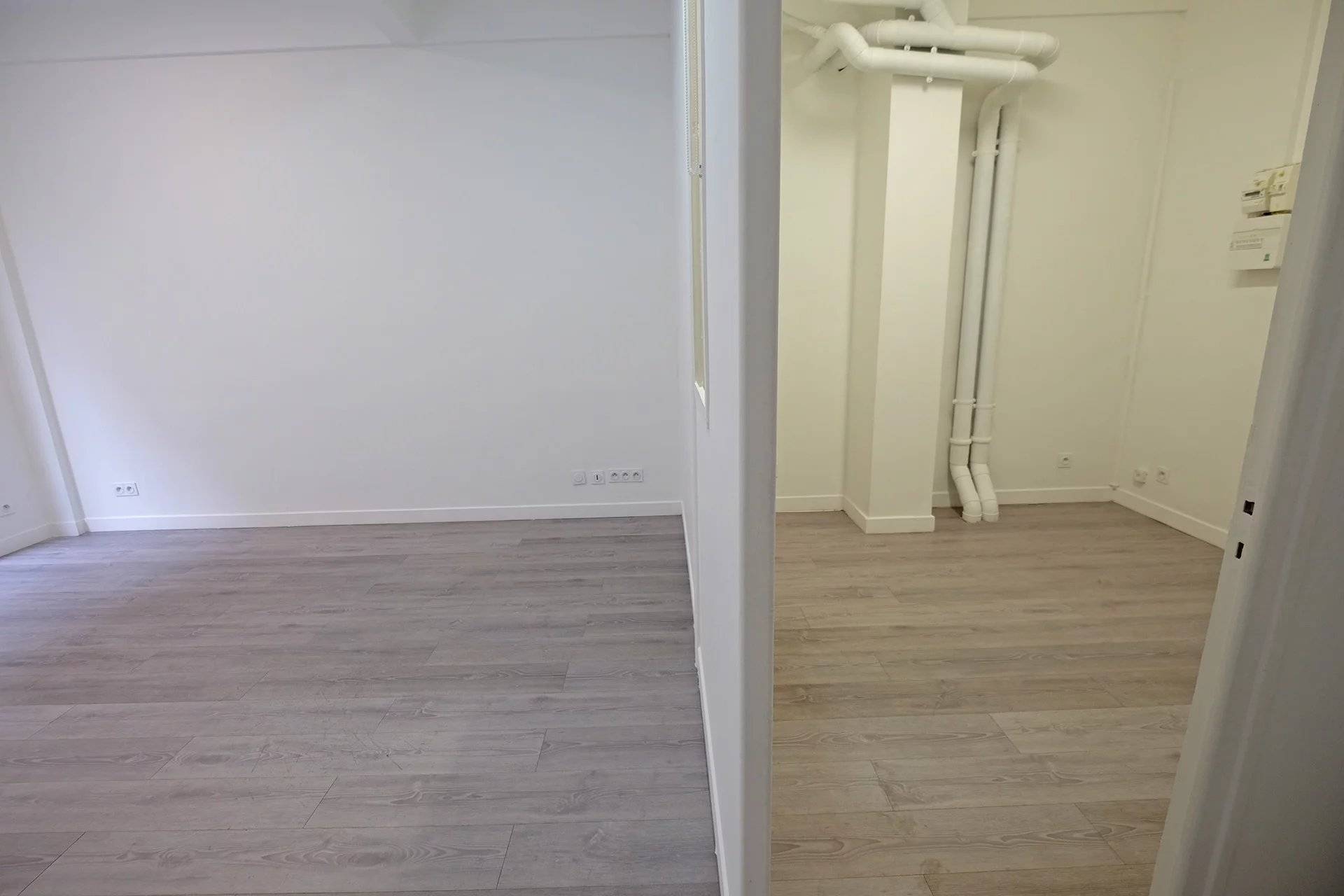 LOCAL COMMERCIAL NICE CENTRE